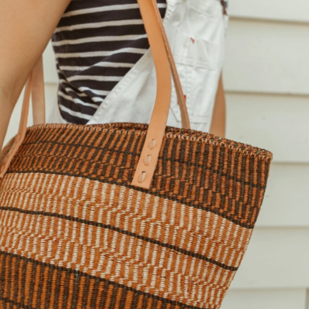 Jenna Bee Medium Brown Stripes Sisal Basket Bag - Picture 2 of 5